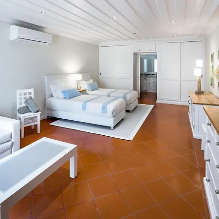 Sleeps 14 Pool Air Con Wifi Malhadais